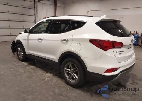 2017 Hyundai Santa Fe Sport 2.4L z USA, uszkodzony, nr VIN 5NMZUDLBXHH015181